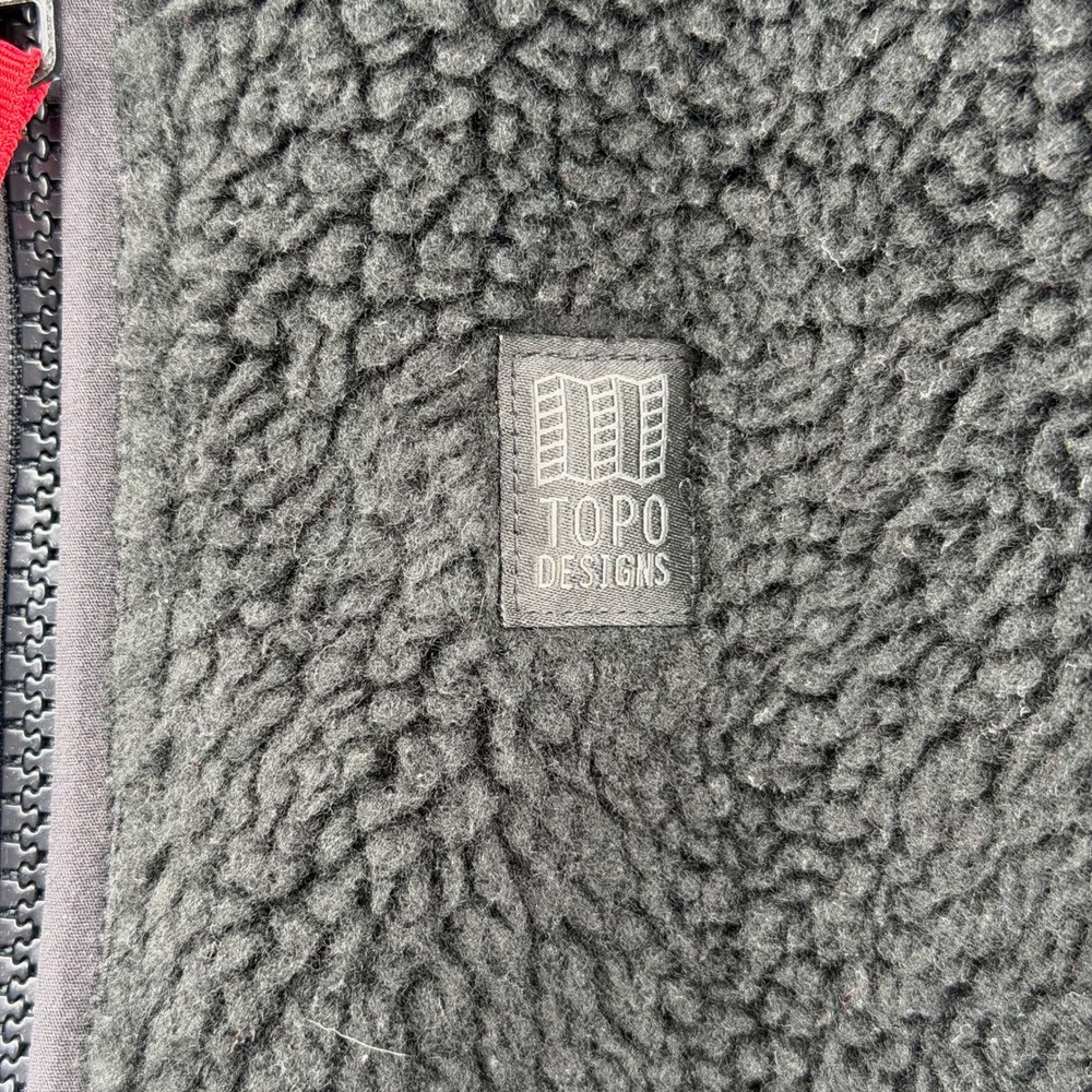 Topo Designs Sherpa Fleece Jacket Full Zip Reversible Black Red Crop Women's M - Picture 4 of 14